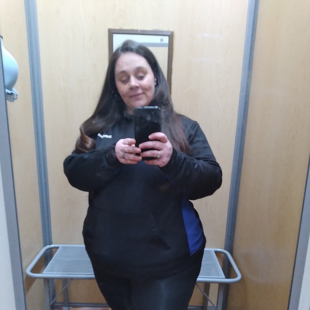 Meet your Posher, Nikki